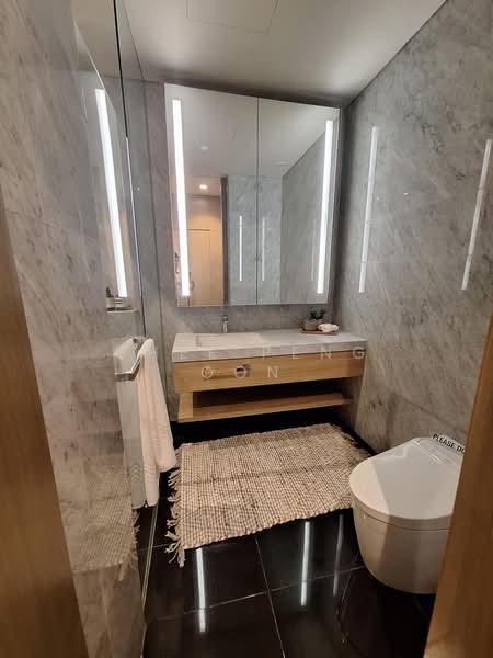 Servis Apartment untuk Dijual di The Conlay - Gordon Oon - Bathroom - PropertyGuru.com.my