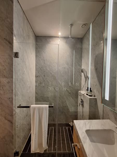 Servis Apartment untuk Dijual di The Conlay - Gordon Oon - Bathroom - PropertyGuru.com.my