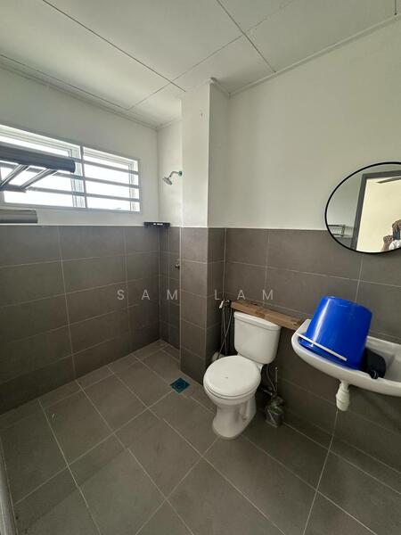2-storey Terraced House for Sale in Taman Pakatan Jaya (Tambun) - Sam Lam - Bathroom - PropertyGuru.com.my
