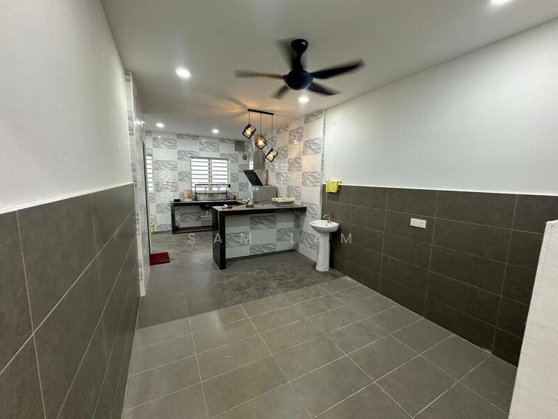 2-storey Terraced House for Sale in Taman Pakatan Jaya (Tambun) - Sam Lam - Kitchen - PropertyGuru.com.my