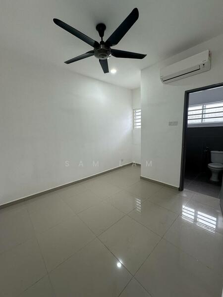 2-storey Terraced House for Sale in Taman Pakatan Jaya (Tambun) - Sam Lam - Bathroom - PropertyGuru.com.my
