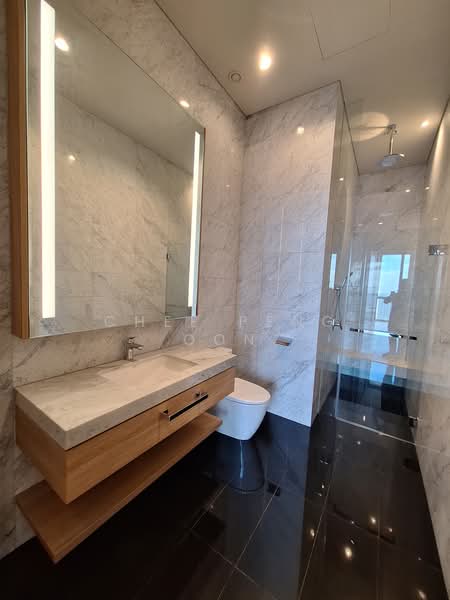 Servis Apartment untuk Dijual di The Conlay - Gordon Oon - Bathroom - PropertyGuru.com.my