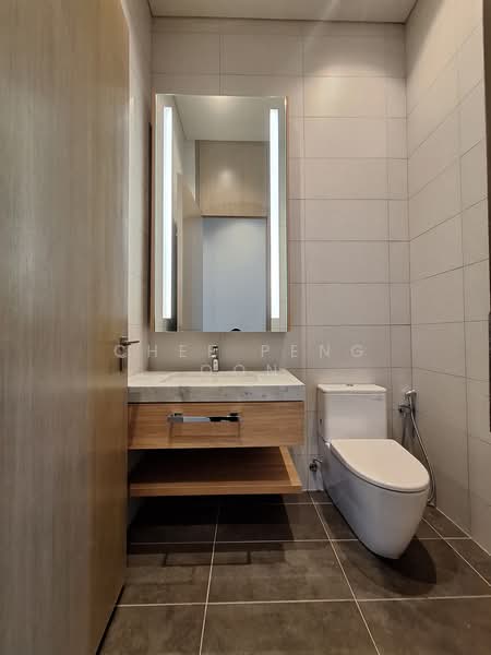 Servis Apartment untuk Dijual di The Conlay - Gordon Oon - Bathroom - PropertyGuru.com.my