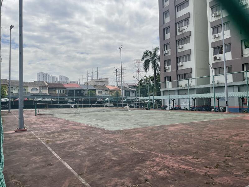 Tennis court