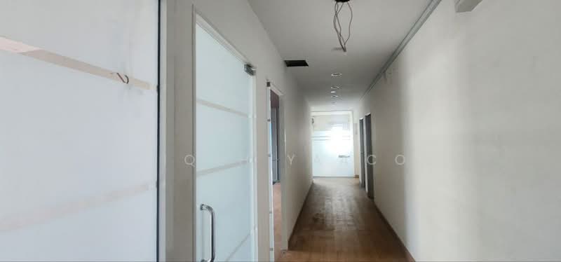 Shop / Office for Rent in Seksyen 7 (Shah Alam) - Atiqah Yaacob - Corridor - PropertyGuru.com.my