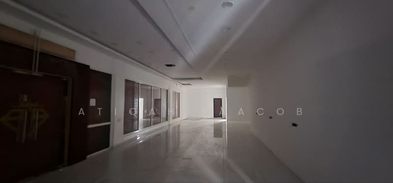Shop / Office for Rent in Seksyen 7 (Shah Alam) - Atiqah Yaacob - Interior - PropertyGuru.com.my