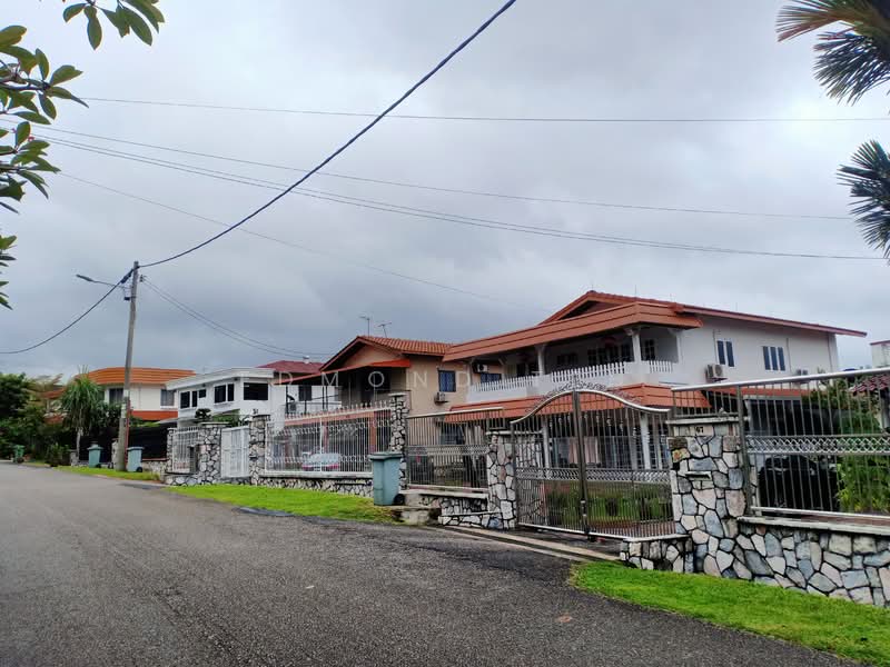 Bungalow for Sale in Taman Midah (Cheras) - Edmond Teh - Exterior - PropertyGuru.com.my