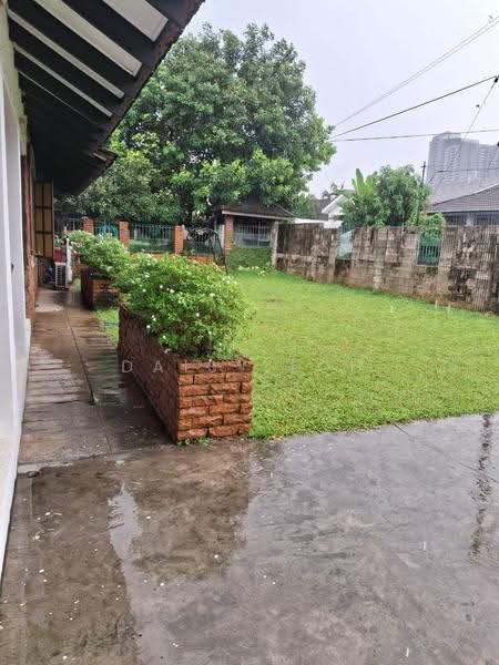 Bungalow House for Sale in Petaling Jaya (Selangor) - Daisy Loh - Exterior - PropertyGuru.com.my