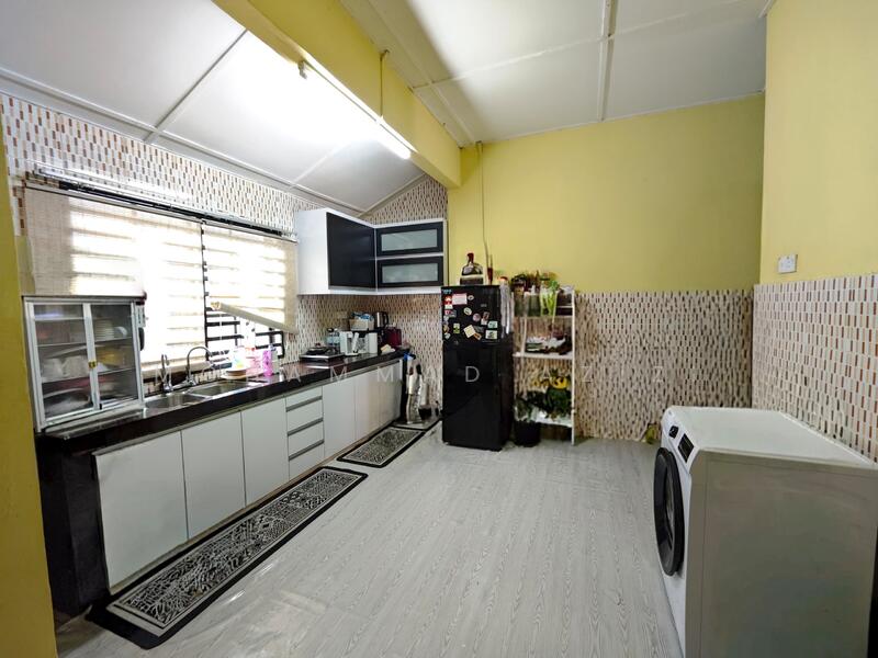 Untuk Dijual - Indera Mahkota 2