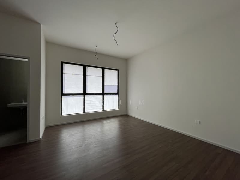 2.5-storey Terraced House for Sale in Taman Bukit Serdang (Seri Kembangan) - JC Lim - Interior - PropertyGuru.com.my
