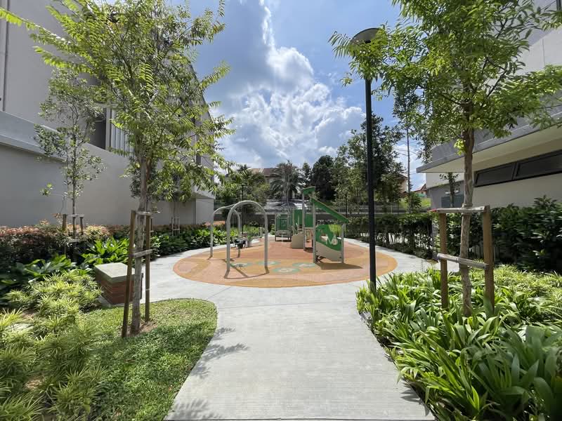 2.5-storey Terraced House for Sale in Taman Bukit Serdang (Seri Kembangan) - JC Lim - Exterior - PropertyGuru.com.my