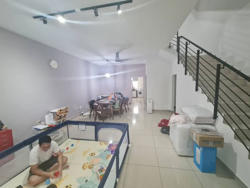 Bangi Avenue @ Taman Bangi Avenue untuk Untuk Disewa - RM 2,600 /bulan, Mac 2026 - Living Room - PropertyGuru.com.my