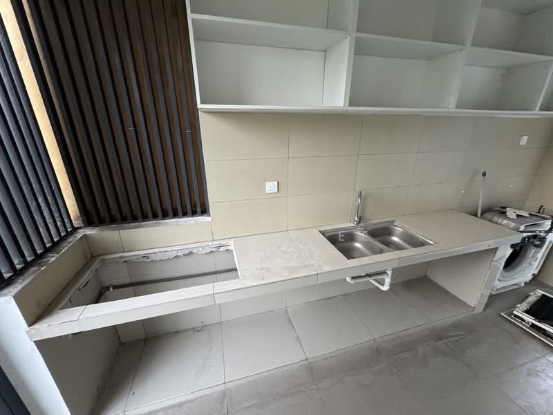 2-storey Terraced House for Rent in Bandar Gamuda Gardens (Rawang) - Chris See - Kitchen - PropertyGuru.com.my