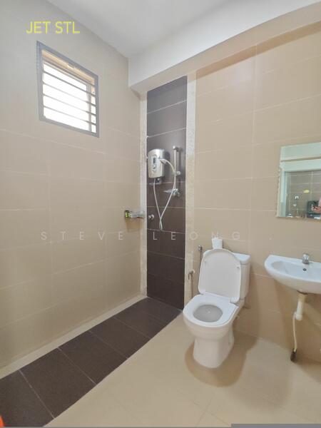2-storey Terraced House for Sale in Setia Indah 9 (Setia Alam) - Steve Leong . - Bathroom - PropertyGuru.com.my