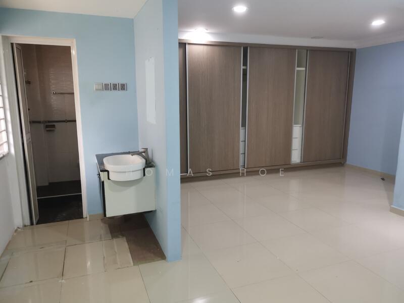 2nd rooms with Attached Bathroom