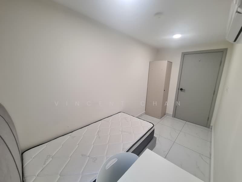 Mid Small Room RM700