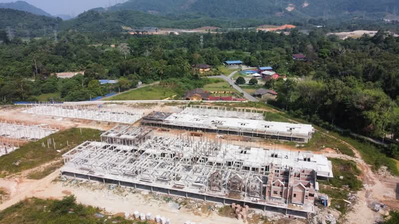 Rumah Teres 2 Tingkat untuk Dijual di Bentong (Pahang) - Harry Chin - Exterior - PropertyGuru.com.my