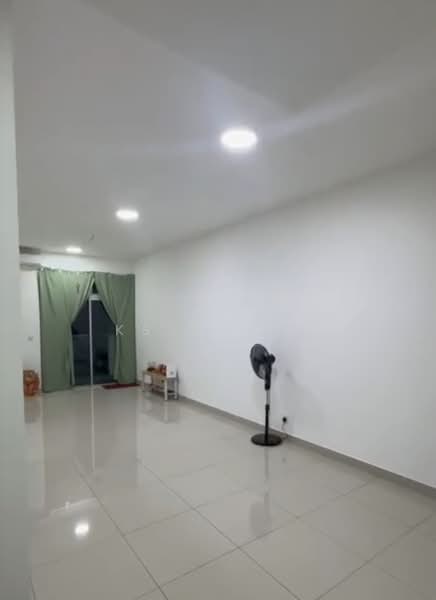 Service Residence for Sale at Meridin Bayvue Serviced Apartment - KS Leong - Living Room - PropertyGuru.com.my