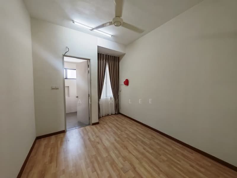 3-storey Terraced House for Rent in Taman Anggun 3 (Rawang) - Alex Lee - Bedroom - PropertyGuru.com.my