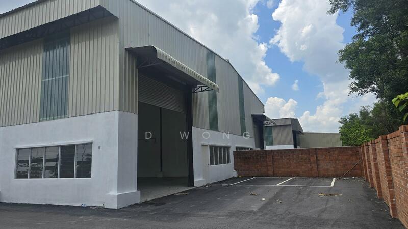 Semi-D Factory for Rent in Batang Kali (Selangor) - D Wong - Exterior - PropertyGuru.com.my