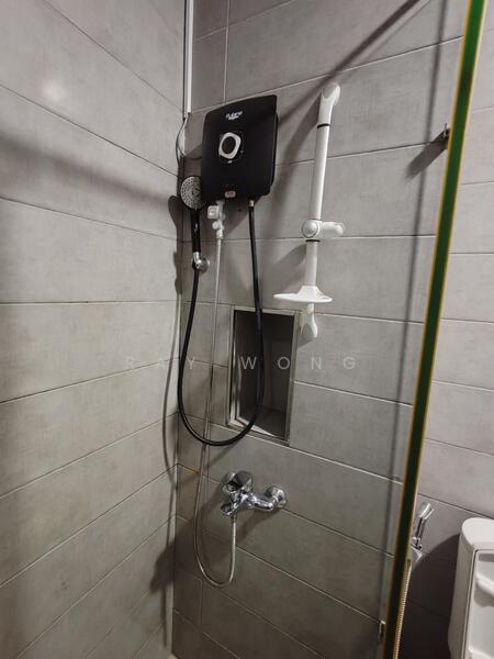Service Residence for Rent at Paragon Suites @ CIQ - Ray Wong - Bathroom - PropertyGuru.com.my