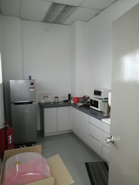 Factory for Sale in Seksyen 33 (Shah Alam) - Anson Lee - Kitchen - PropertyGuru.com.my