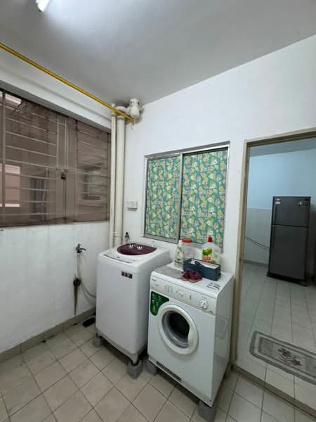 Condominium for Rent at Kinrara Mas - John Khaw - Interior - PropertyGuru.com.my