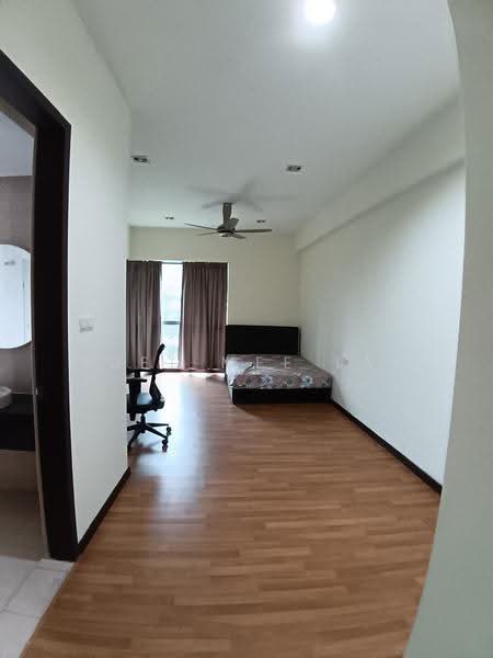 Condominium for Sale at Nautica Lake Suites - Suet Mee Lai - Bedroom - PropertyGuru.com.my