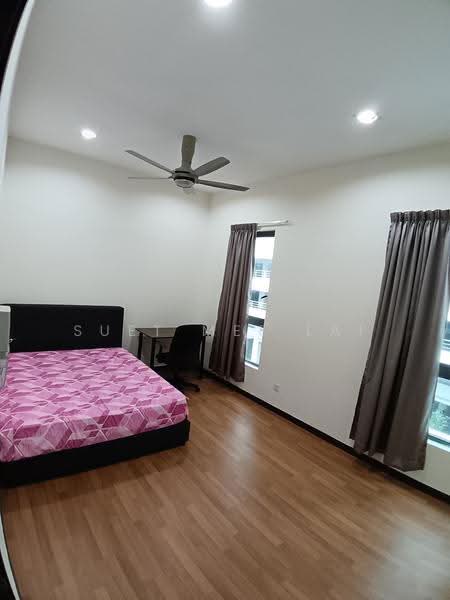 Condominium for Sale at Nautica Lake Suites - Suet Mee Lai - Bedroom - PropertyGuru.com.my