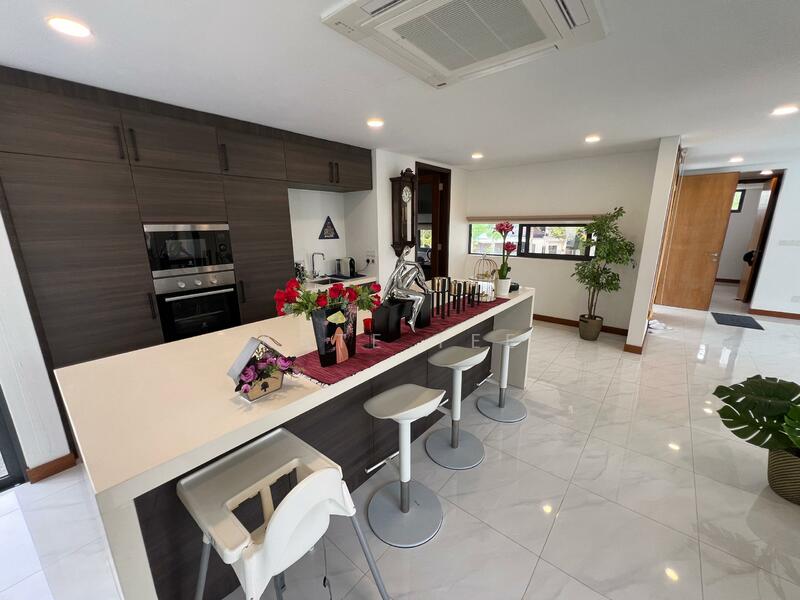 Bungalow for Sale in Leisure Farm (Gelang Patah) - Kate Tee - Kitchen - PropertyGuru.com.my