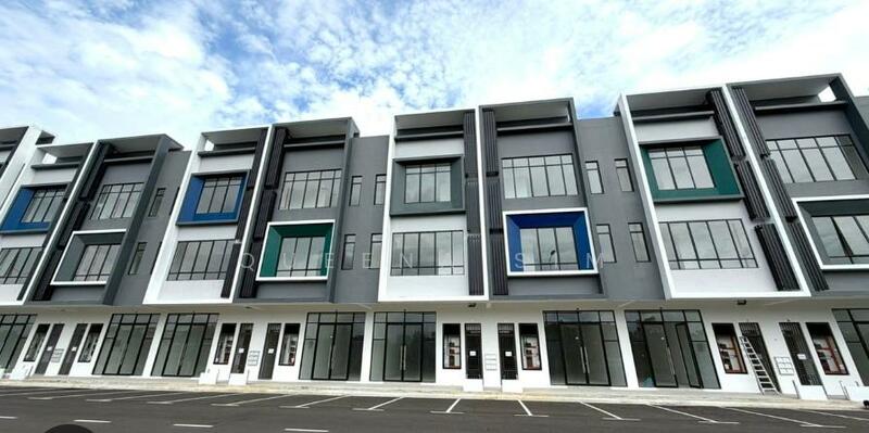 Shop for Rent in Johor Bahru (Johor) - Queena Sim - Exterior - PropertyGuru.com.my