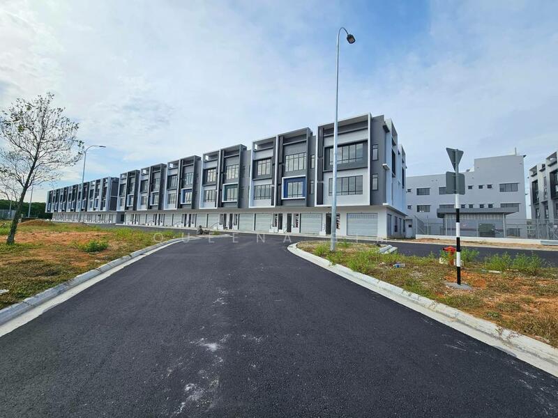 Shop for Rent in Johor Bahru (Johor) - Queena Sim - Exterior - PropertyGuru.com.my