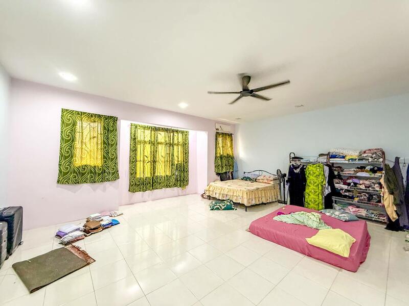 2-storey Terraced House for Sale in Puchong (Selangor) - Dinie Akmal - Bedroom - PropertyGuru.com.my