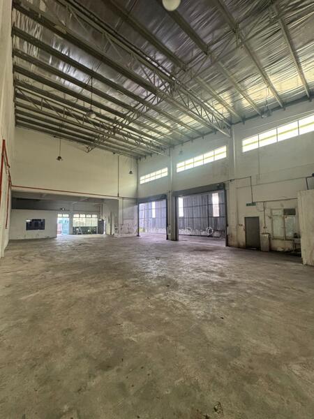 Untuk Disewa - Kempas Utama Jalan Kempas 3