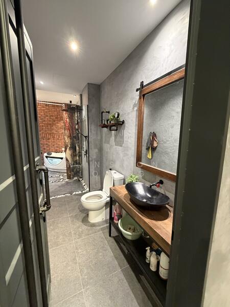 Bathroom Attached to Jacuzzi Area