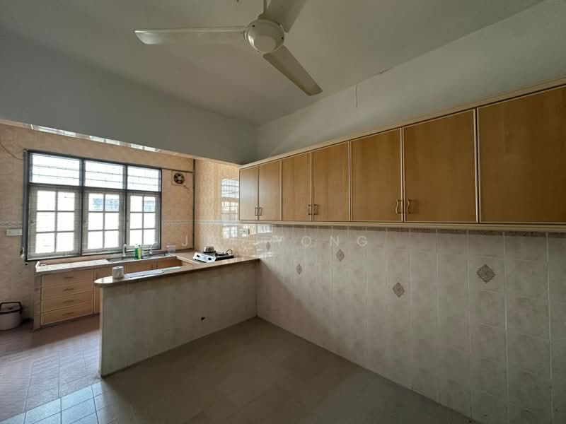 Rumah Teres 2 Tingkat untuk Dijual di Balik Pulau (Penang) - Jia Yong - Kitchen - PropertyGuru.com.my