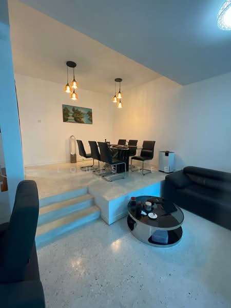 2-storey Terraced House for Sale in Ampang Jaya (Ampang) - Louis Tee - Living Room - PropertyGuru.com.my