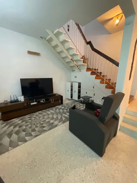 2-storey Terraced House for Sale in Ampang Jaya (Ampang) - Louis Tee - Living Room - PropertyGuru.com.my