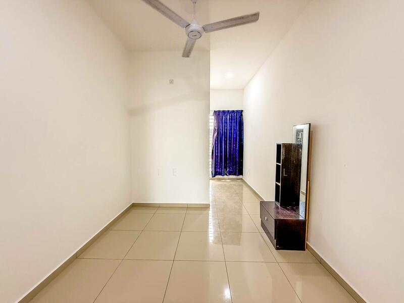 Adira @ Taman Ara Sendayan untuk Untuk Dijual - RM 560,000, Feb 2026 - Corridor - PropertyGuru.com.my