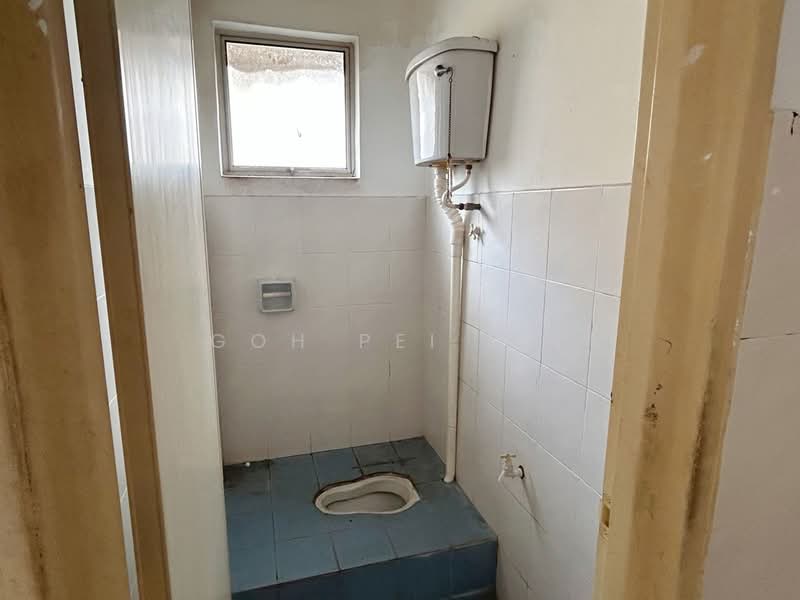 Shop / Office for Rent in Seremban (Negeri Sembilan) - Goh Pei Yie - Bathroom - PropertyGuru.com.my