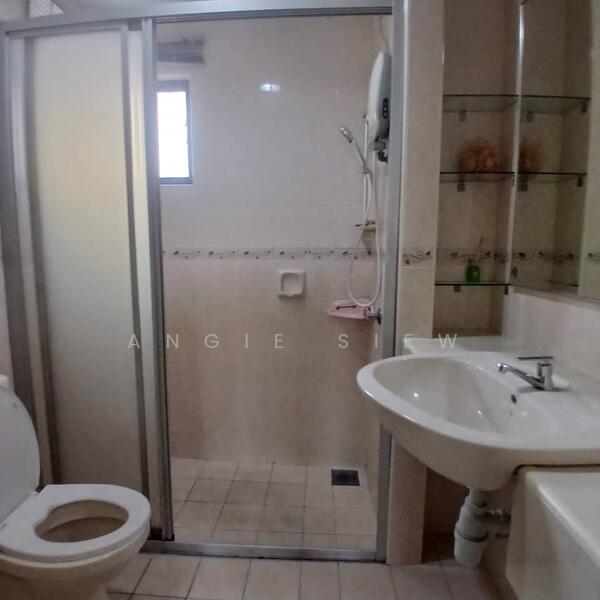 For Rent - Pelangi Utama