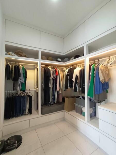 Closet