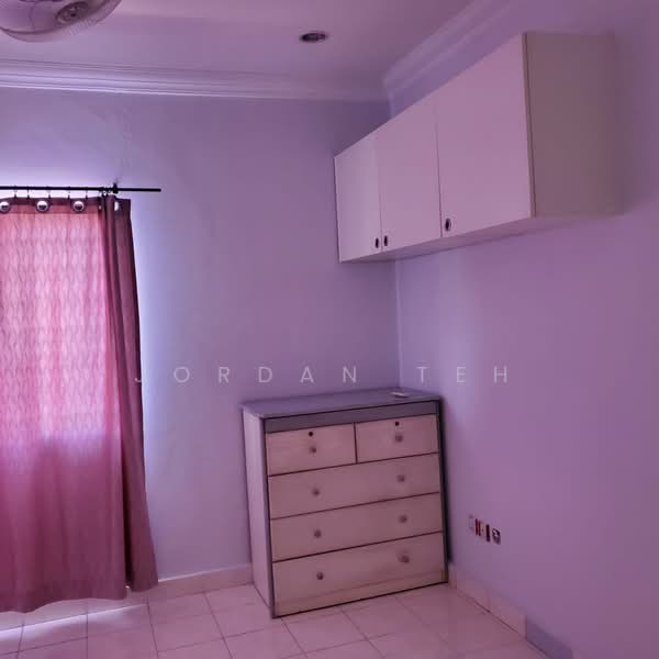 Terraced House for Sale in Kampung Sungai Kayu Ara (Petaling Jaya) - Jordan Teh - Bedroom - PropertyGuru.com.my