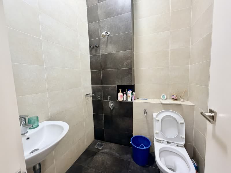 Rumah Berkembar untuk Dijual di Iskandar Puteri (Nusajaya) (Johor) - Eloise Wong - Bathroom - PropertyGuru.com.my