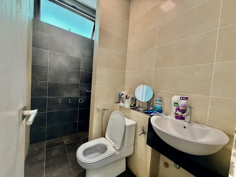 Rumah Berkembar untuk Dijual di Iskandar Puteri (Nusajaya) (Johor) - Eloise Wong - Bathroom - PropertyGuru.com.my