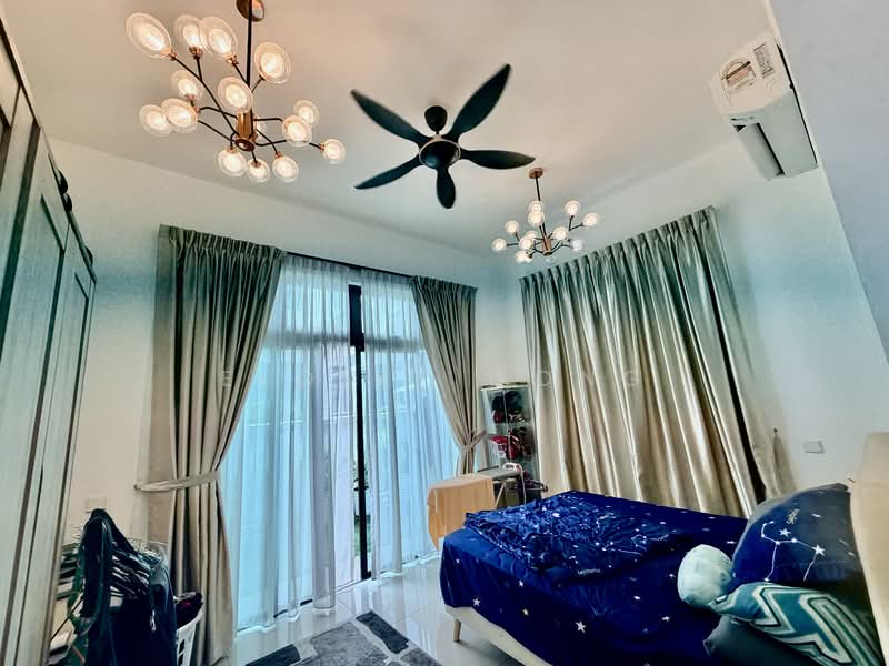 Rumah Berkembar untuk Dijual di Iskandar Puteri (Nusajaya) (Johor) - Eloise Wong - Bedroom - PropertyGuru.com.my