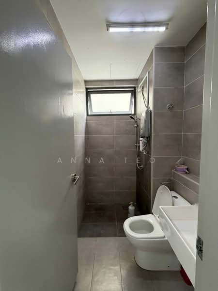 Twin Residences untuk Untuk Disewa - RM 1,800 /bulan, Feb 2026 - Bathroom - PropertyGuru.com.my