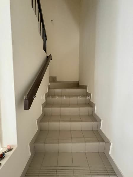 Rumah Teres 2.5 Tingkat untuk Dijual di Ukay Perdana (Ulu Kelang) - Daniel Chin - Corridor - PropertyGuru.com.my