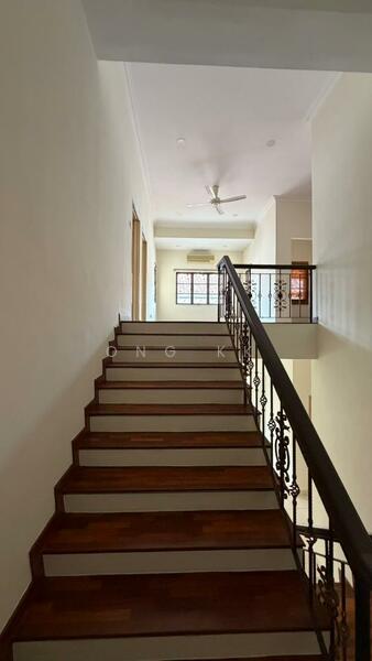 Rumah Berkembar untuk Dijual di Mutiara Damansara (Selangor) - Ong KK - Corridor - PropertyGuru.com.my