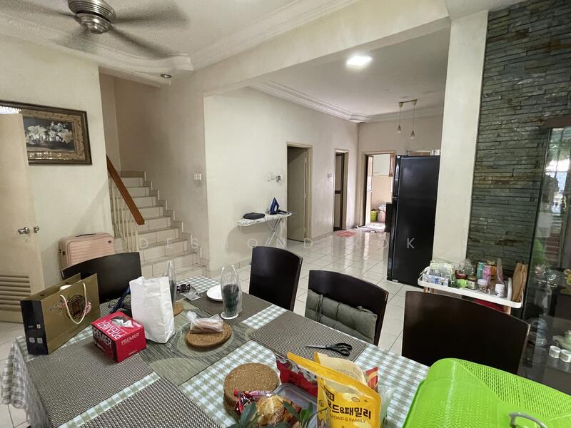 Rumah Teres 2.5 Tingkat untuk Dijual di Taman Megah Kepong (Kepong) - Desmond Kok - Dining Room - PropertyGuru.com.my